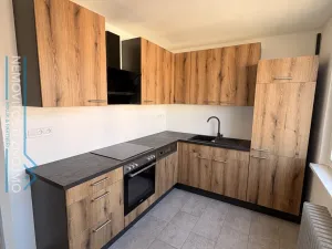 Pronájem bytu 2+1, Znojmo, Dukelských bojovníků, 60 m2