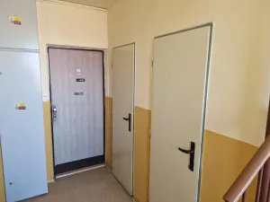 Prodej bytu 2+kk, Teplice - Řetenice, Rooseveltovo náměstí, 40 m2