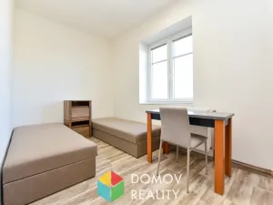 Pronájem pokoje, Komárov, 11 m2