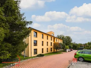 Pronájem bytu 2+kk, Hostivice, Čsl. armády, 42 m2