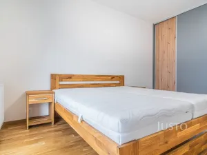 Pronájem bytu 2+kk, Praha, Wassermannova, 49 m2