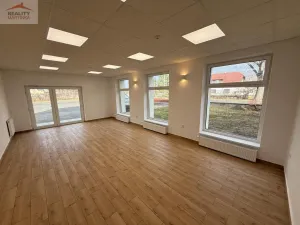 Pronájem kanceláře, Valašské Meziříčí - Krásno nad Bečvou, Hranická, 40 m2