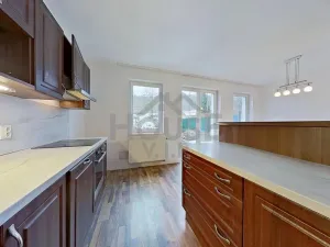 Prodej rodinného domu, Holubice, 158 m2