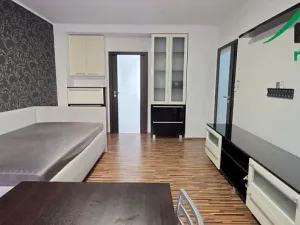 Prodej bytu 2+1, Tachov, 1. máje, 58 m2