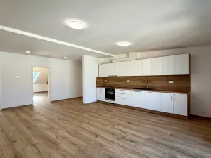 Pronájem bytu 4+kk, Cheb, Evropská, 105 m2
