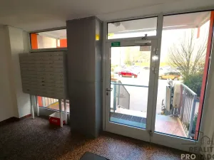 Pronájem bytu 1+kk, Brno, Velkopavlovická, 32 m2