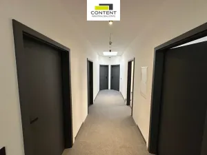 Pronájem kanceláře, Nupaky, Komerční, 230 m2