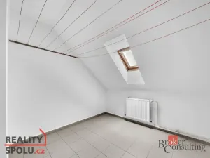 Pronájem bytu 2+kk, Hradec Králové - Kukleny, Pražská třída, 52 m2