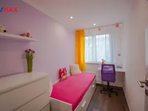 Pronájem bytu 2+1, Hradec Králové - Slezské Předměstí, Myslivečkova, 43 m2