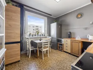 Prodej bytu 3+1, Praha - Libuš, Mirotická, 71 m2