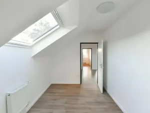 Pronájem ubytování, Praha - Hloubětín, Aloisovská, 340 m2