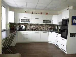 Pronájem bytu 3+1, Třebíč - Nové Dvory, 74 m2