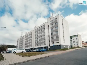 Prodej bytu 3+1, Holýšov, Pod Makovým vrchem, 71 m2