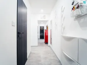 Prodej bytu 3+1, Holýšov, Pod Makovým vrchem, 71 m2