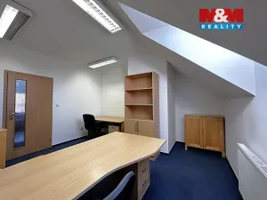 Prodej kanceláře, Karviná - Fryštát, Ostravská, 211 m2