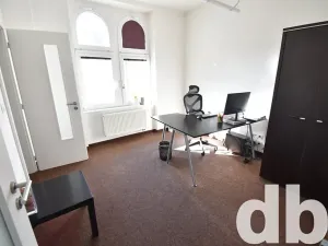 Pronájem kanceláře, Karlovy Vary, Bělehradská, 112 m2