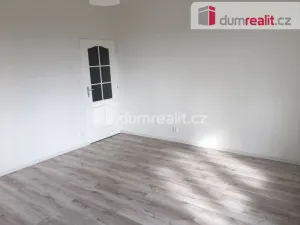 Pronájem bytu 2+1, Praha - Radotín, Plánická, 60 m2