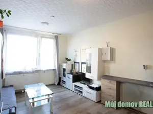 Prodej bytu 3+kk, Praha - Kamýk, Cholupická, 46 m2