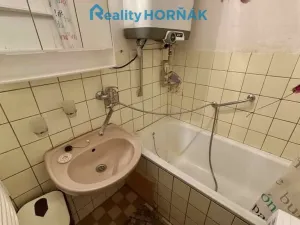 Prodej bytu 3+1, Dražíč, 56 m2