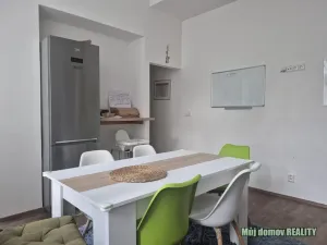 Pronájem bytu 4+kk, Praha - Karlín, Křižíkova, 74 m2