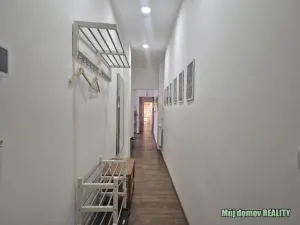 Pronájem bytu 4+kk, Praha - Karlín, Křižíkova, 74 m2