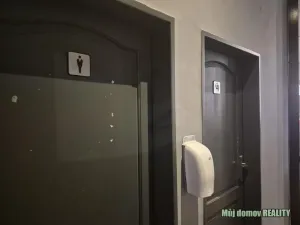 Pronájem restaurace, Praha - Letňany, Třinecká, 124 m2