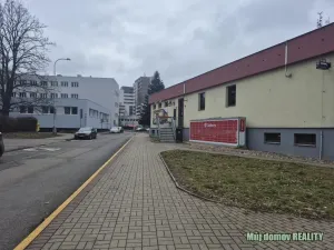 Pronájem restaurace, Praha - Letňany, Třinecká, 124 m2