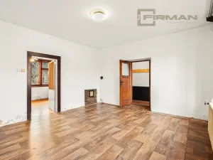 Prodej rodinného domu, Kostelec nad Labem, nám. Pod Martinem, 135 m2