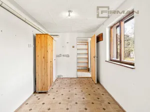 Prodej rodinného domu, Kostelec nad Labem, nám. Pod Martinem, 135 m2