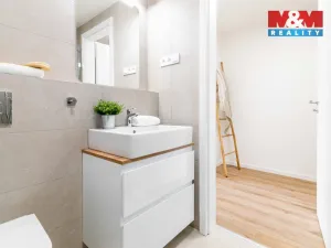 Pronájem bytu 1+kk, Kladno - Dubí, Ke křížku, 28 m2