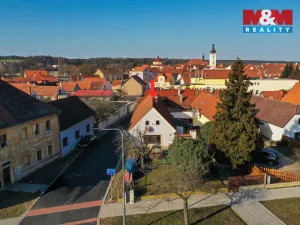 Prodej rodinného domu, Dobřany, Stromořadí, 86 m2