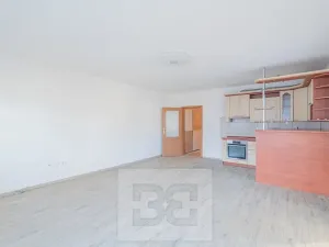 Pronájem bytu 2+kk, Liberec, 71 m2