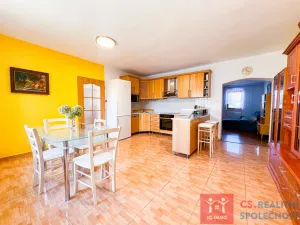 Prodej rodinného domu, Znojmo, Na Záhumenkách, 150 m2