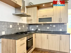 Prodej bytu 2+1, Ostrava - Moravská Ostrava, Veleslavínova, 68 m2