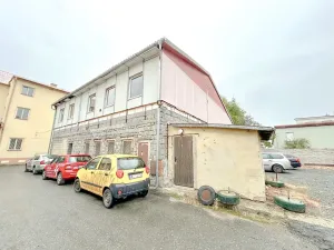 Pronájem obchodního prostoru, Jeseník, Fučíkova, 310 m2