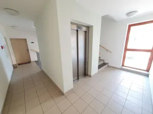 Pronájem bytu 1+kk, Praha - Hostivař, Athénská, 35 m2