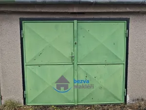 Pronájem garáže, Luže, 18 m2