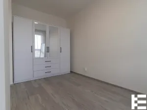 Pronájem bytu 1+kk, Kralupy nad Vltavou, Nádražní, 38 m2