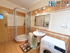 Prodej rodinného domu, Bělotín, 200 m2