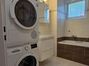 Pronájem bytu 3+kk, Praha - Černý Most, Marešova, 85 m2