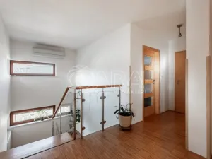 Prodej rodinného domu, Praha, Manská zahrada, 292 m2