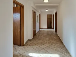 Pronájem bytu 4+kk, Cheb, Zelená, 120 m2