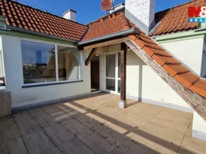 Pronájem bytu 4+kk, Cheb, Zelená, 120 m2