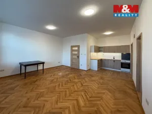 Pronájem bytu 2+1, Žamberk, Masarykovo náměstí, 60 m2