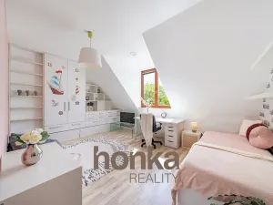 Pronájem rodinného domu, Kosoř, K Lomu, 263 m2