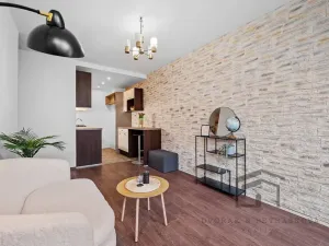 Prodej bytu 2+kk, Praha - Hostivař, Zápasnická, 39 m2