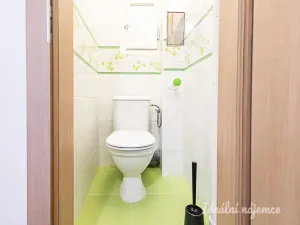 Pronájem bytu 2+kk, Praha, Ruská, 47 m2