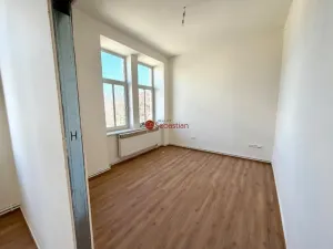 Pronájem bytu 3+kk, Pardubice - Zelené Předměstí, třída Míru, 106 m2