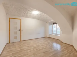 Prodej rodinného domu, Zákupy, U Stadionu, 272 m2