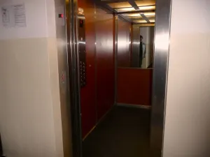 Prodej bytu 1+kk, Praha - Holešovice, Tovární, 29 m2